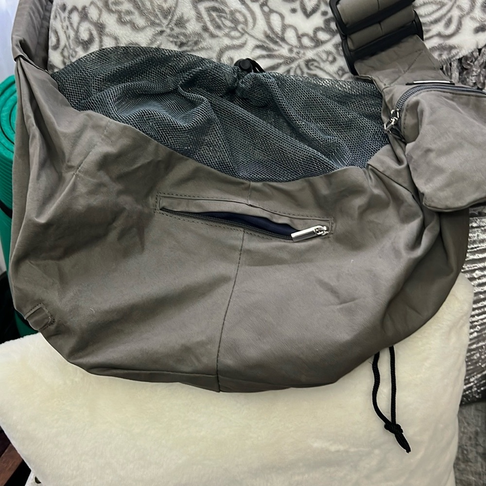 Pet crossbody bag